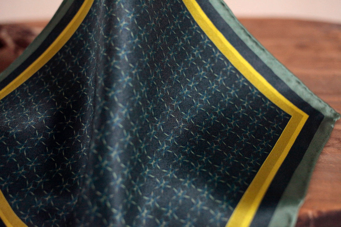 Chloé: Pocket Square