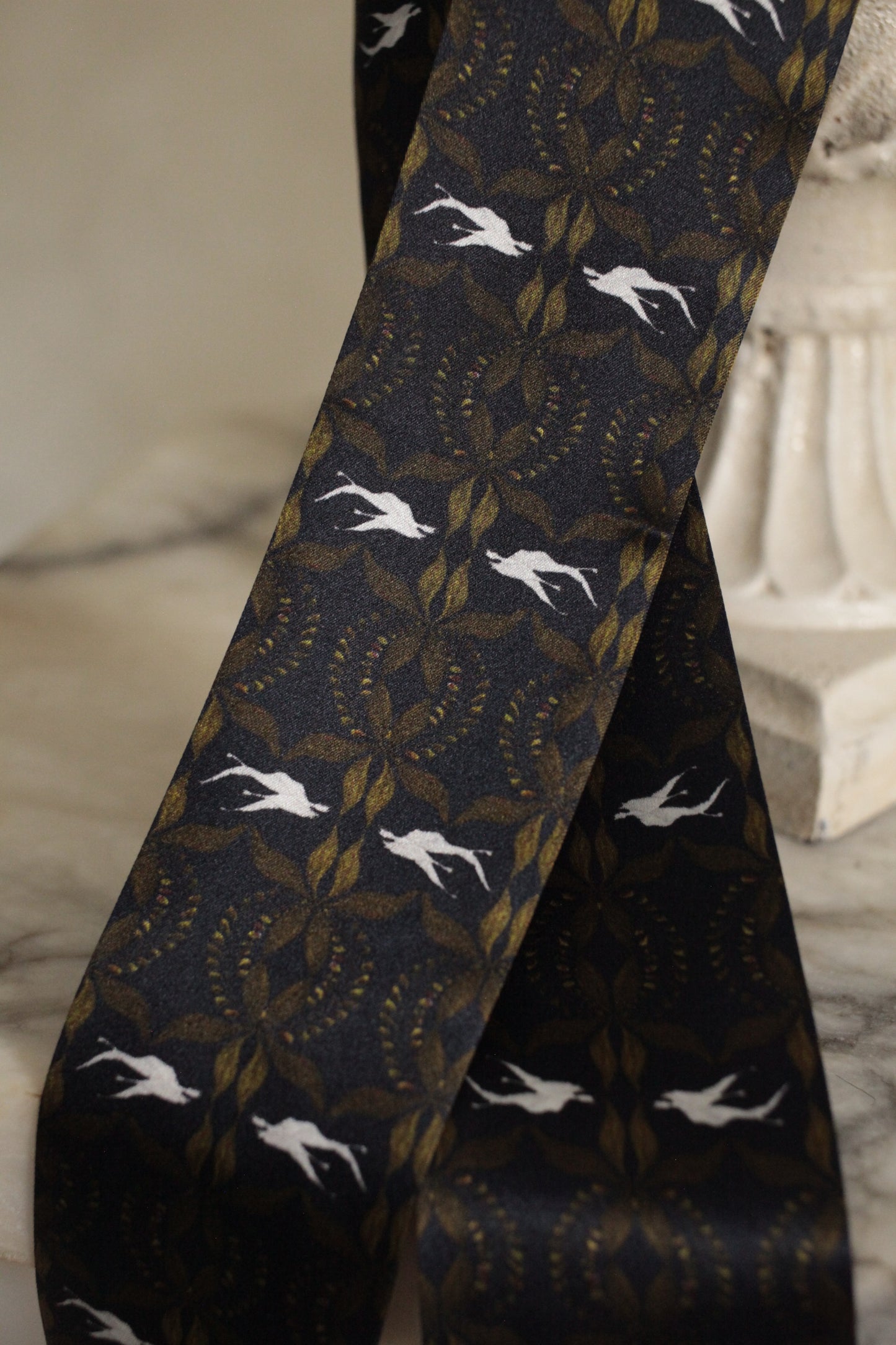 Avriel, Navy: Silk Twilly